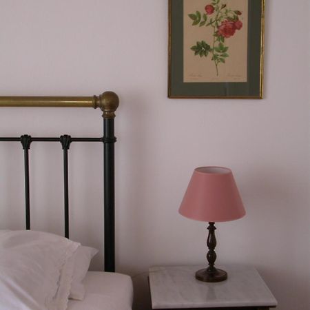Archontiko Angelou Hotell Alinda  Exteriör bild