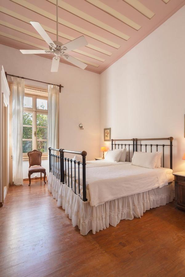Archontiko Angelou Hotell Alinda  Exteriör bild