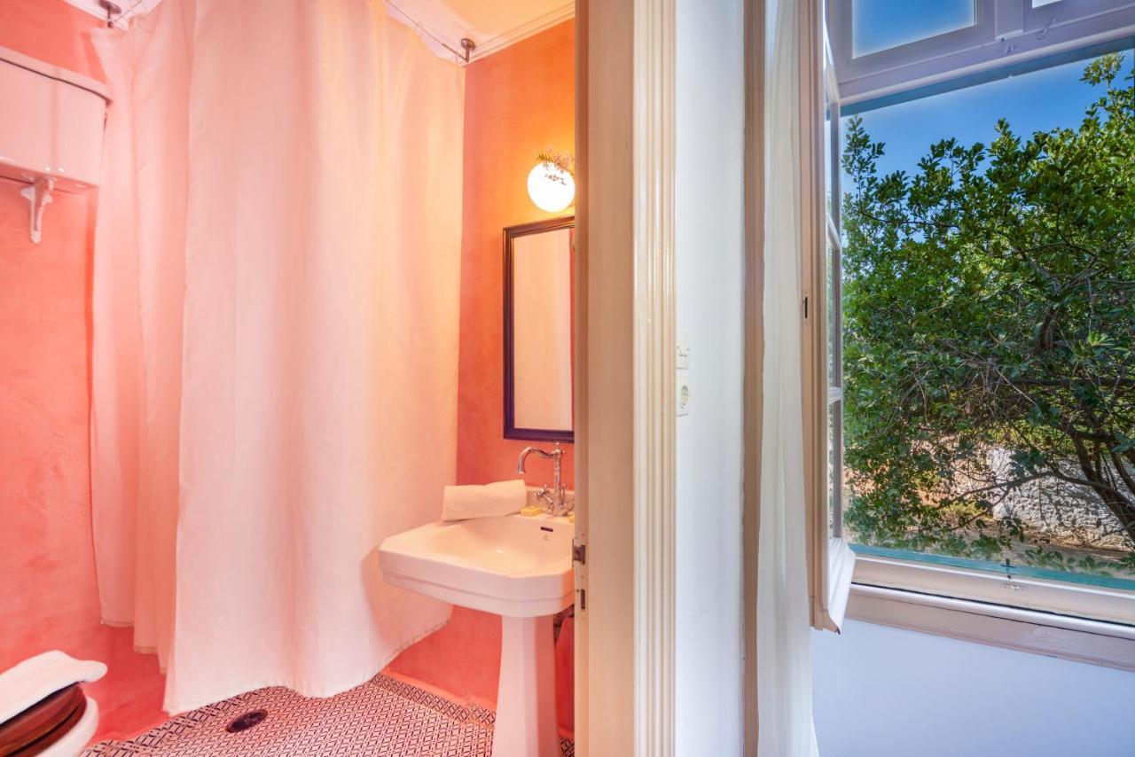Archontiko Angelou Hotell Alinda  Exteriör bild