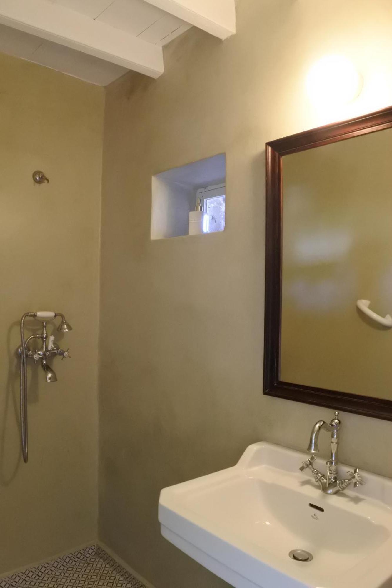 Archontiko Angelou Hotell Alinda  Rum bild